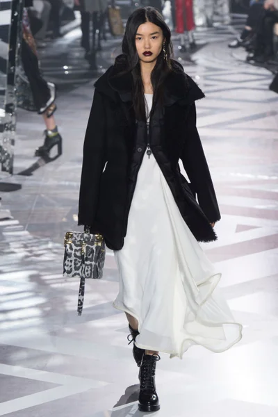 Look 31